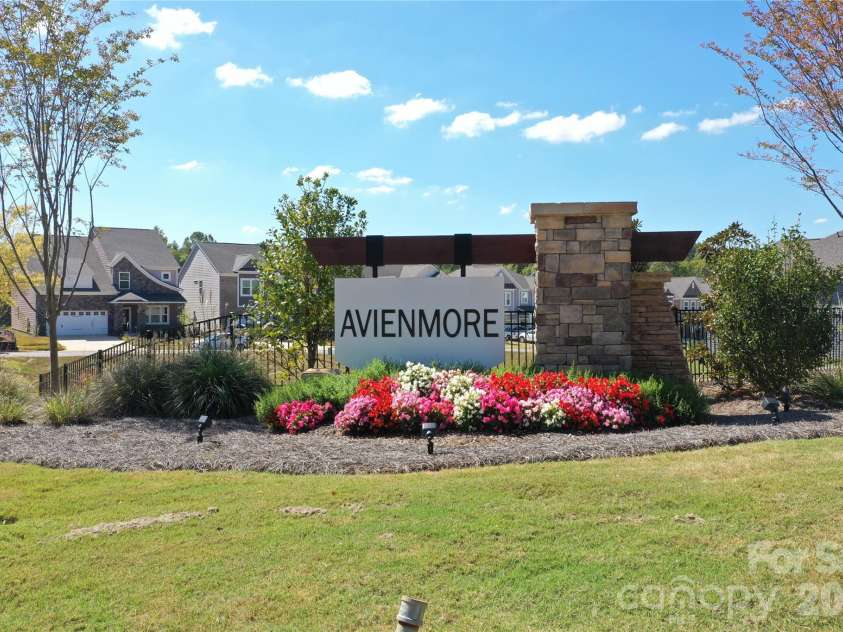 11229 Lochmere Road, Charlotte, NC 28278.  MLS# CAR4368178, YatesRealty ID 10051. Community sign