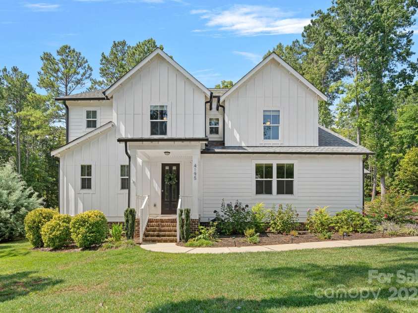 4195 Island Fox Lane, Denver, NC 28037.  MLS# CAR4243299, YatesRealty ID 10051. Meticulously maintained and crafted in the heart of Denver, NC!