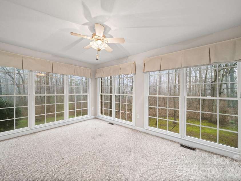 410 Elm Street, Wingate, NC 28174.  MLS# CAR4355431, YatesRealty ID 10052. 