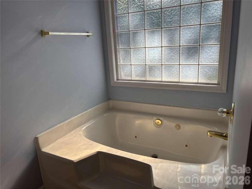 410 Elm Street, Wingate, NC 28174.  MLS# CAR4355431, YatesRealty ID 10052. 