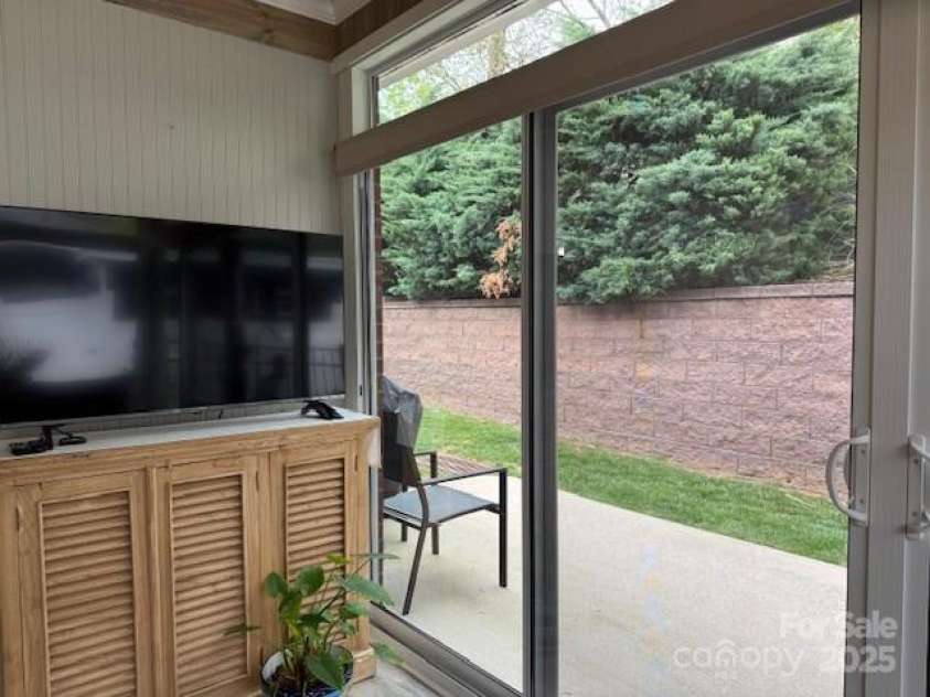 227 Crystal Springs Lane, Shelby, NC 28150.  MLS# CAR4245734, YatesRealty ID 10053. 