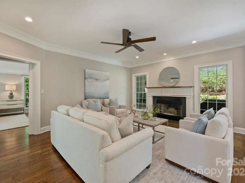 9526 Greyson Ridge Drive, Charlotte, NC 28277.  MLS# CAR4253039, YatesRealty ID 10056. 