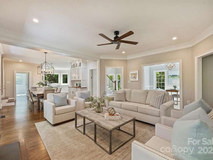 9526 Greyson Ridge Drive, Charlotte, NC 28277.  MLS# CAR4253039, YatesRealty ID 10056. 