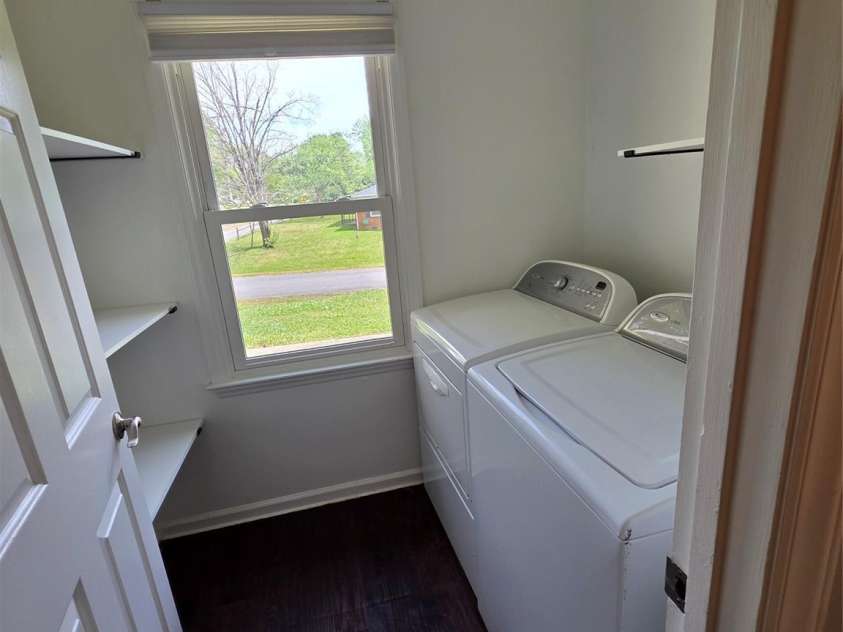 221 Auten Circle, Mount Holly, NC 28120.  MLS# CAR4368237, YatesRealty ID 10057. 
