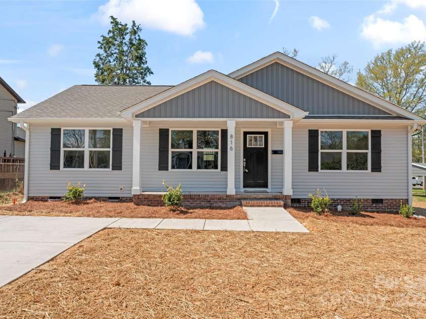 816 Confederate Avenue, Rock Hill, SC 29730.  MLS# CAR4240151, YatesRealty ID 10058. 