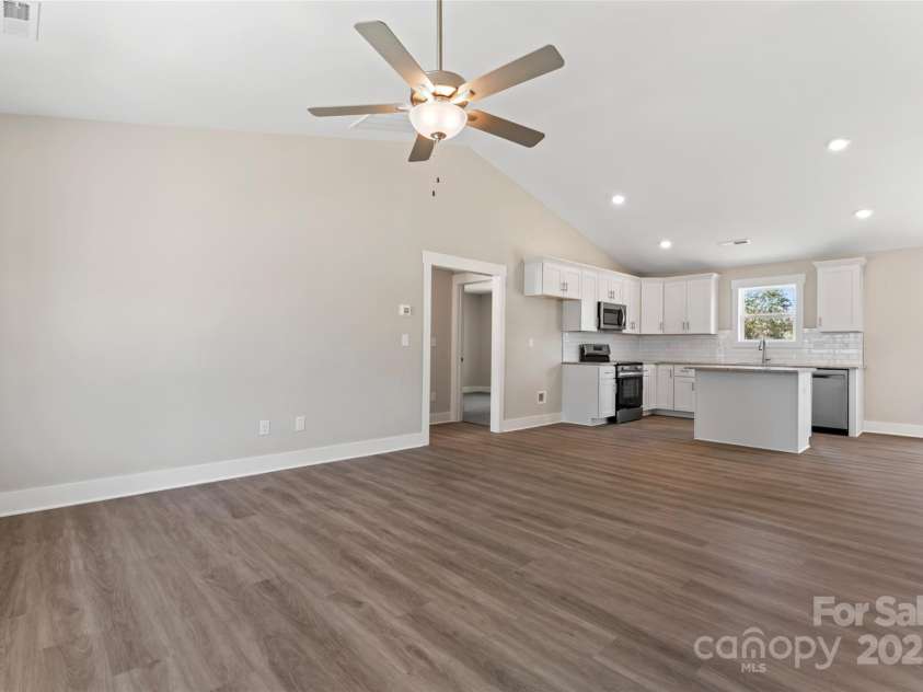 816 Confederate Avenue, Rock Hill, SC 29730.  MLS# CAR4240151, YatesRealty ID 10058. 