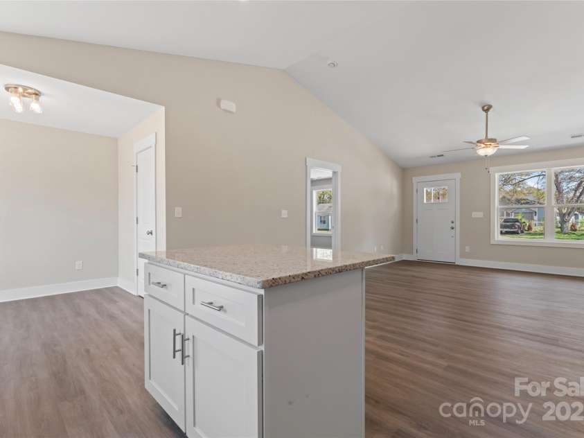 816 Confederate Avenue, Rock Hill, SC 29730.  MLS# CAR4240151, YatesRealty ID 10058. 