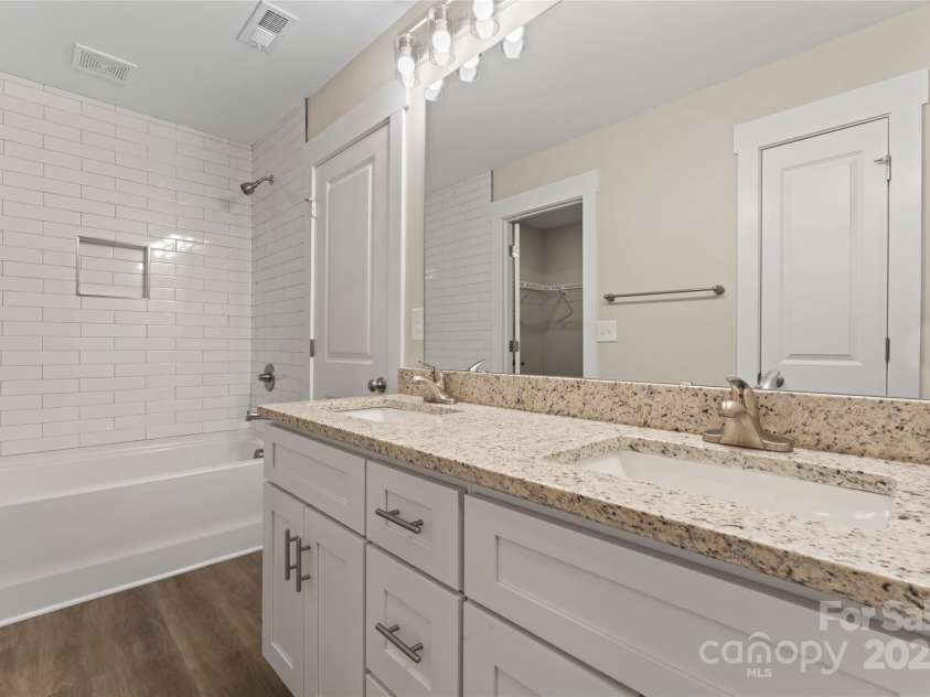 816 Confederate Avenue, Rock Hill, SC 29730.  MLS# CAR4240151, YatesRealty ID 10058. 