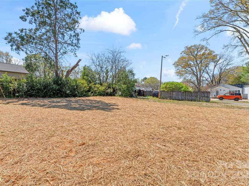 816 Confederate Avenue, Rock Hill, SC 29730.  MLS# CAR4240151, YatesRealty ID 10058. 