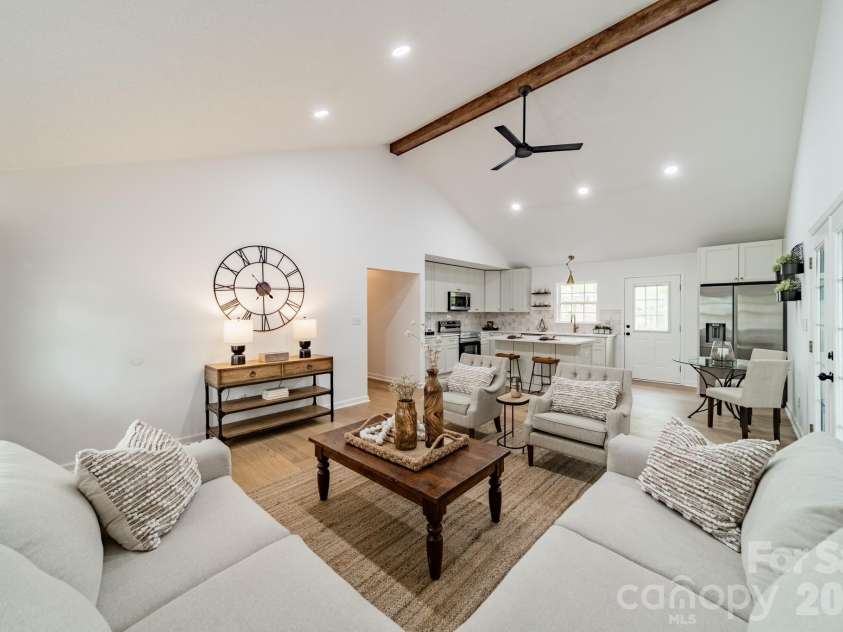 902 Cornelius Road, Mooresville, NC 28117.  MLS# CAR4366793, YatesRealty ID 10058. 
