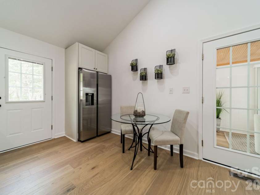 902 Cornelius Road, Mooresville, NC 28117.  MLS# CAR4366793, YatesRealty ID 10058. 