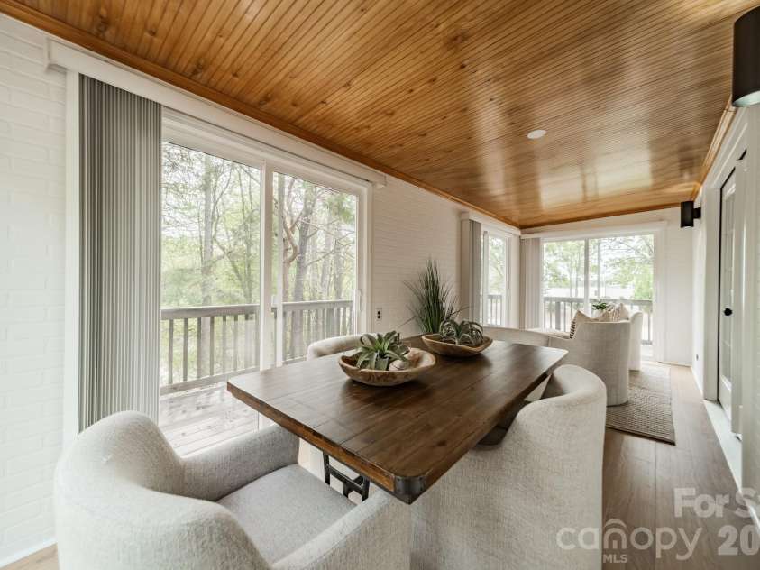 902 Cornelius Road, Mooresville, NC 28117.  MLS# CAR4366793, YatesRealty ID 10058. 