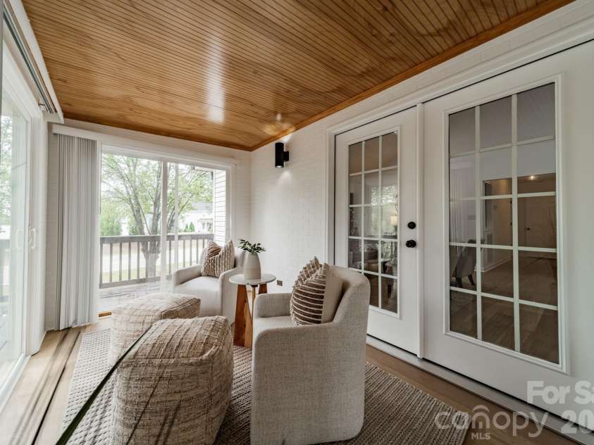 902 Cornelius Road, Mooresville, NC 28117.  MLS# CAR4366793, YatesRealty ID 10058. 