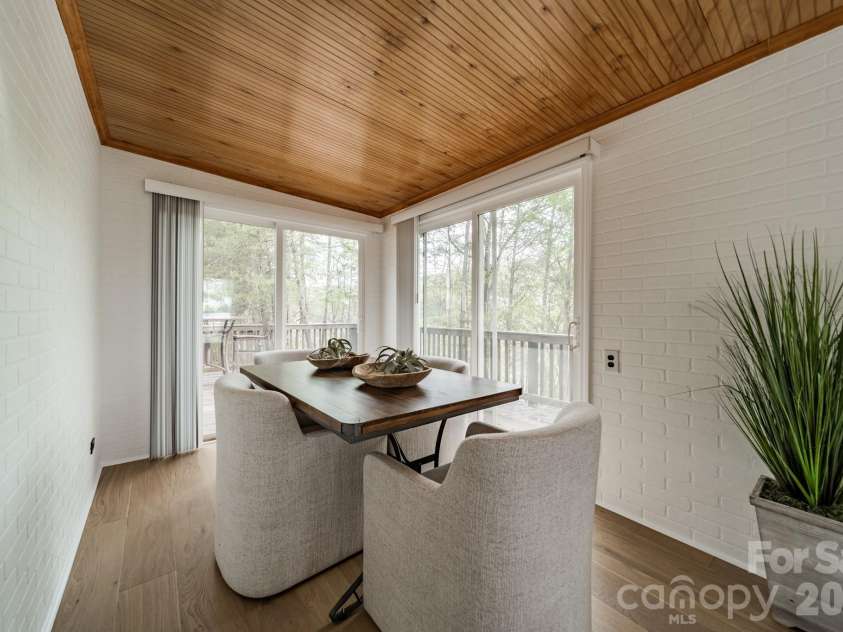 902 Cornelius Road, Mooresville, NC 28117.  MLS# CAR4366793, YatesRealty ID 10058. 