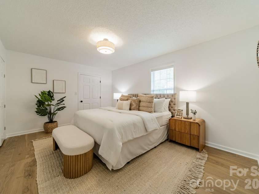 902 Cornelius Road, Mooresville, NC 28117.  MLS# CAR4366793, YatesRealty ID 10058. 