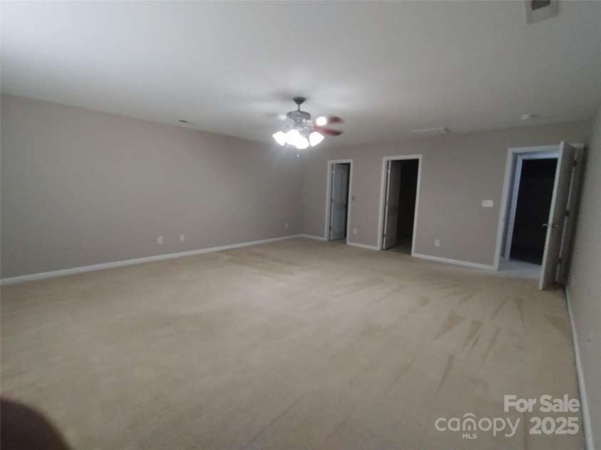 8644 Old Potters Road, Charlotte, NC 28269.  MLS# CAR4290661, YatesRealty ID 1006. Master Bedroom