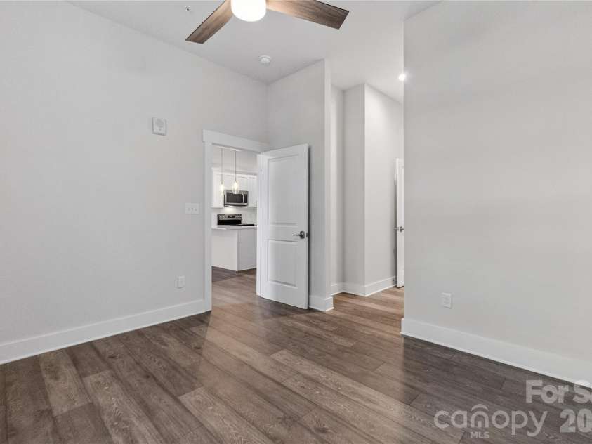 935 Mcalway Road, Charlotte, NC 28211.  MLS# CAR4375115, YatesRealty ID 1006. 