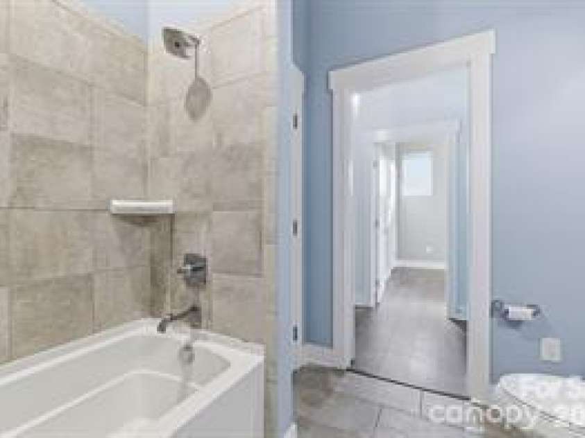 935 Mcalway Road, Charlotte, NC 28211.  MLS# CAR4403948, YatesRealty ID 1006. 