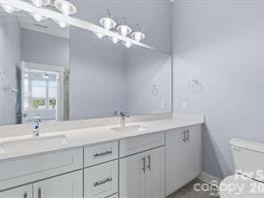 935 Mcalway Road, Charlotte, NC 28211.  MLS# CAR4403948, YatesRealty ID 1006. 