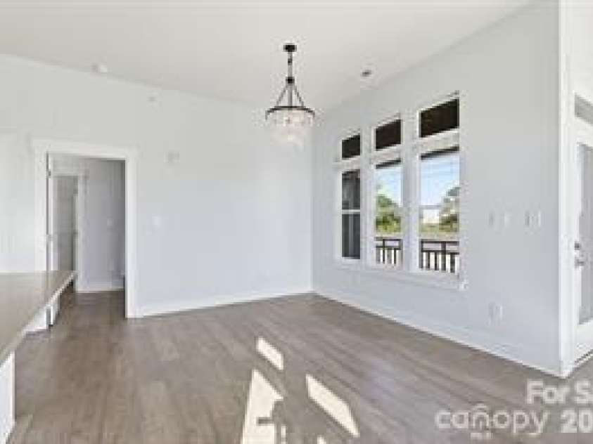 935 Mcalway Road, Charlotte, NC 28211.  MLS# CAR4403948, YatesRealty ID 1006. 
