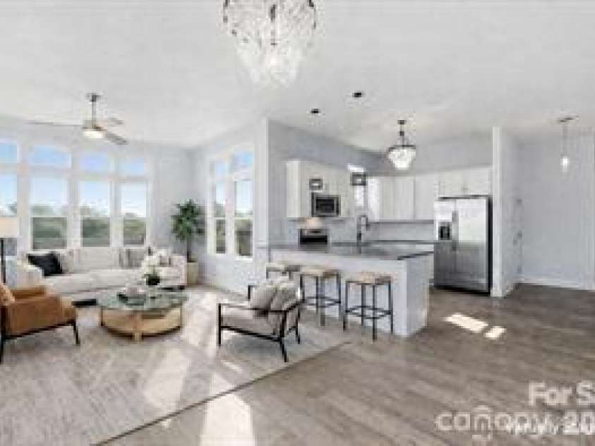 935 Mcalway Road, Charlotte, NC 28211.  MLS# CAR4403948, YatesRealty ID 1006. 