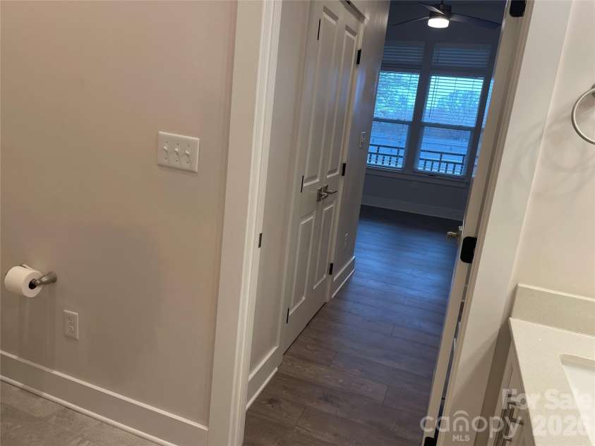 935 Mcalway Road, Charlotte, NC 28211.  MLS# CAR4407260, YatesRealty ID 1006. 