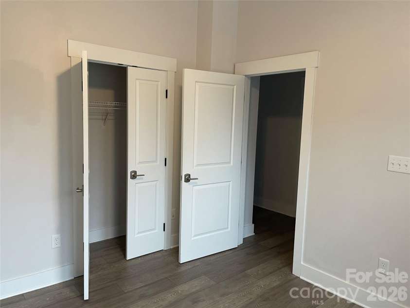 935 Mcalway Road, Charlotte, NC 28211.  MLS# CAR4407260, YatesRealty ID 1006. 