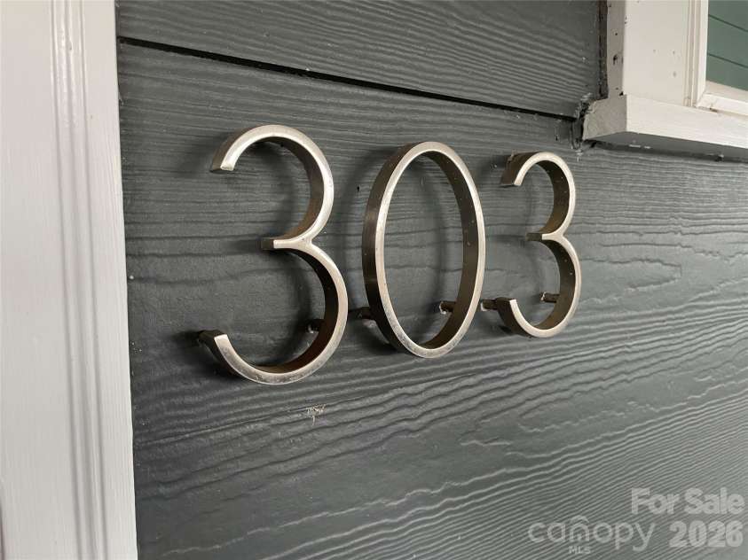 935 Mcalway Road, Charlotte, NC 28211.  MLS# CAR4407260, YatesRealty ID 1006. 