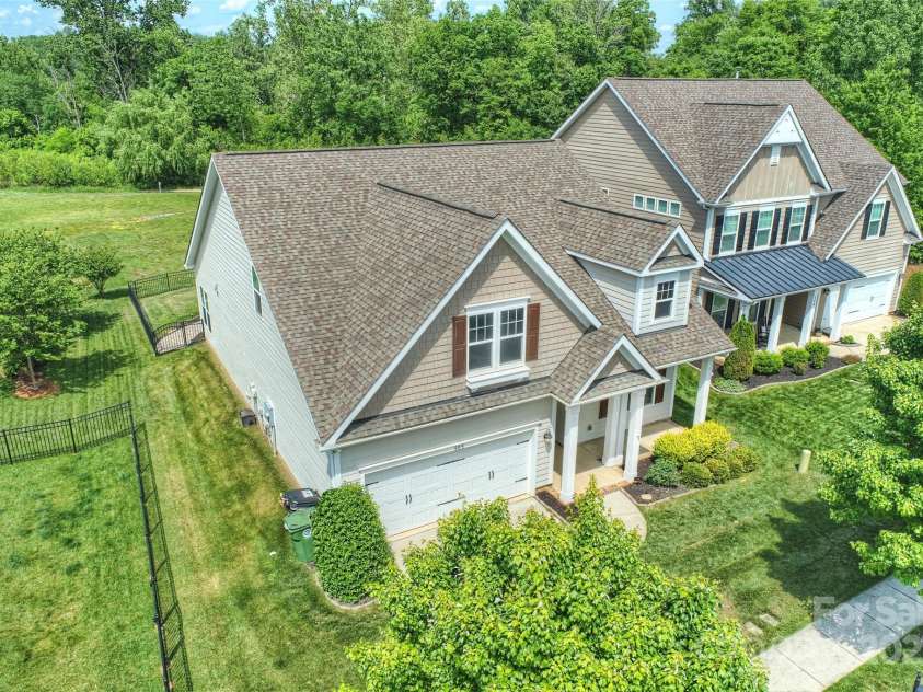 505 Chamberlain Court, McAdenville, NC 28101.  MLS# CAR4249310, YatesRealty ID 10060. 