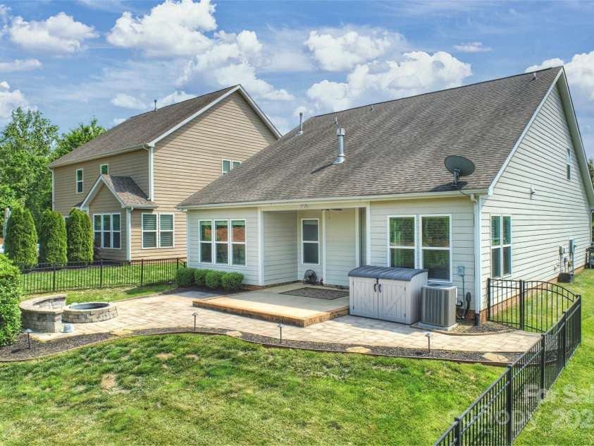505 Chamberlain Court, McAdenville, NC 28101.  MLS# CAR4249310, YatesRealty ID 10060. 
