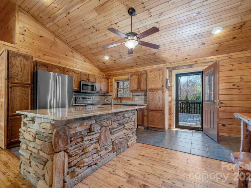 212 Midnight Pass, Rutherfordton, NC 28139.  MLS# CAR4232421, YatesRealty ID 10061. 