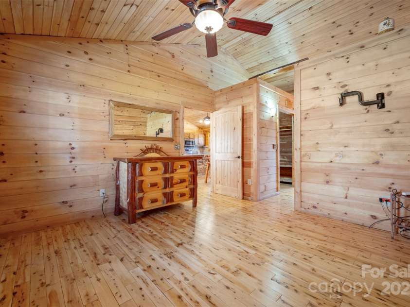 212 Midnight Pass, Rutherfordton, NC 28139.  MLS# CAR4232421, YatesRealty ID 10061. 