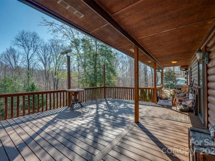 212 Midnight Pass, Rutherfordton, NC 28139.  MLS# CAR4232421, YatesRealty ID 10061. 