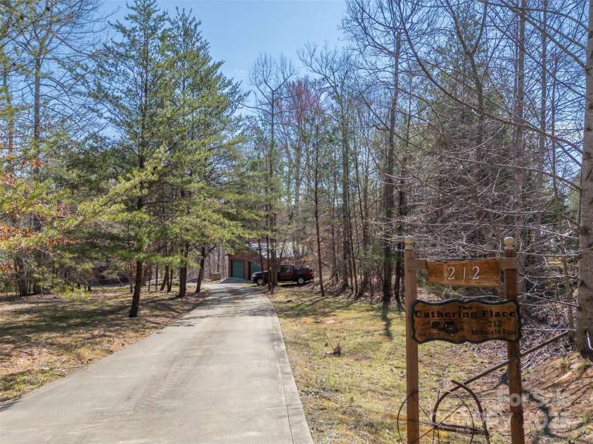 212 Midnight Pass, Rutherfordton, NC 28139.  MLS# CAR4232421, YatesRealty ID 10061. 