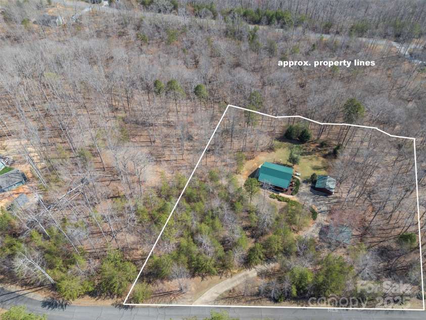 212 Midnight Pass, Rutherfordton, NC 28139.  MLS# CAR4232421, YatesRealty ID 10061. 