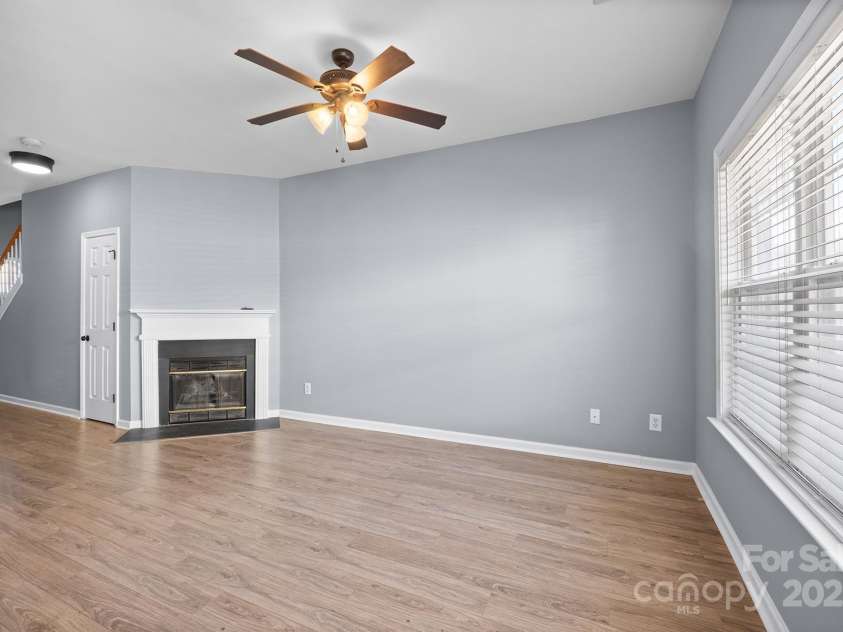 2021 Lennox Square Road, Charlotte, NC 28210.  MLS# CAR4228727, YatesRealty ID 10062. 