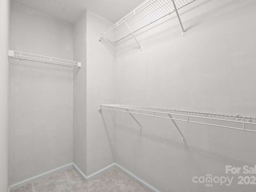 2021 Lennox Square Road, Charlotte, NC 28210.  MLS# CAR4228727, YatesRealty ID 10062. 