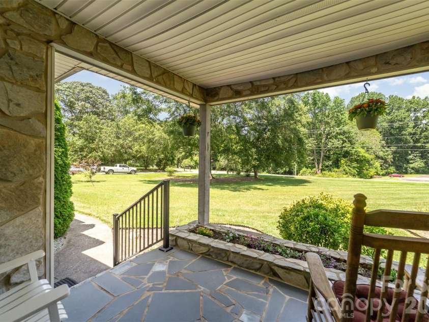 7430 Forney Hill Road, Denver, NC 28037.  MLS# CAR4367894, YatesRealty ID 10062. 