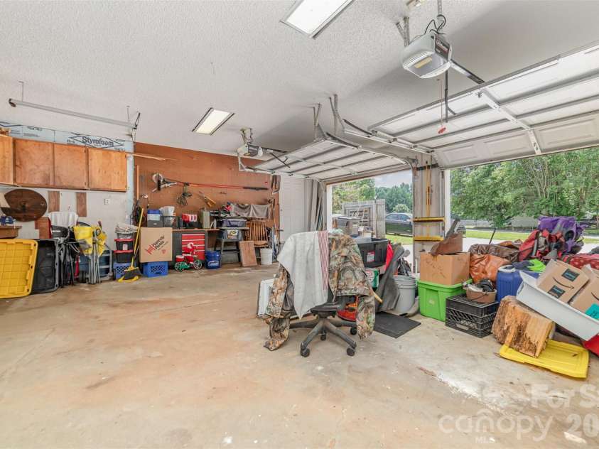 7430 Forney Hill Road, Denver, NC 28037.  MLS# CAR4367894, YatesRealty ID 10062. 