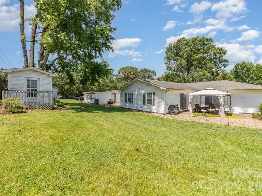 7430 Forney Hill Road, Denver, NC 28037.  MLS# CAR4367894, YatesRealty ID 10062. 