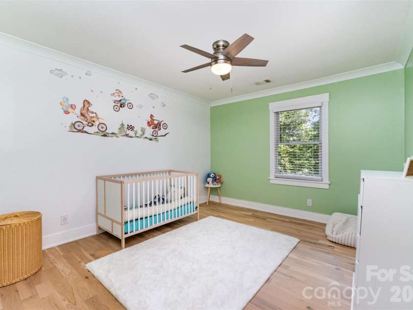4501 Brookwood Road, Charlotte, NC 28215.  MLS# CAR4367961, YatesRealty ID 10063. 