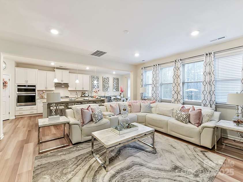 5057 Spratt Road, York, SC 29745.  MLS# CAR4299450, YatesRealty ID 10064. Open floor plan