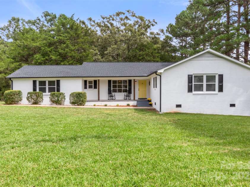 2178 Eastview Road, Rock Hill, SC 29732.  MLS# CAR4180538, YatesRealty ID 10065. 
