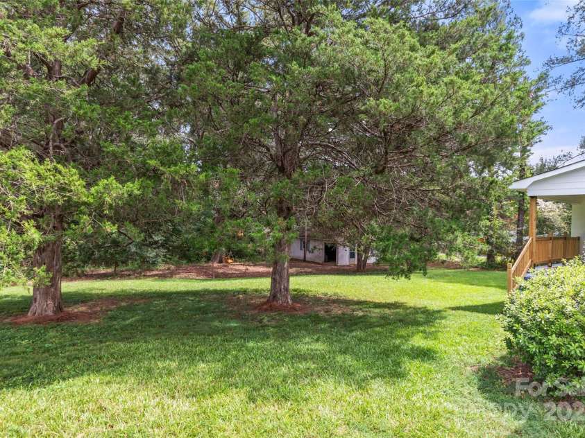 2178 Eastview Road, Rock Hill, SC 29732.  MLS# CAR4180538, YatesRealty ID 10065. 