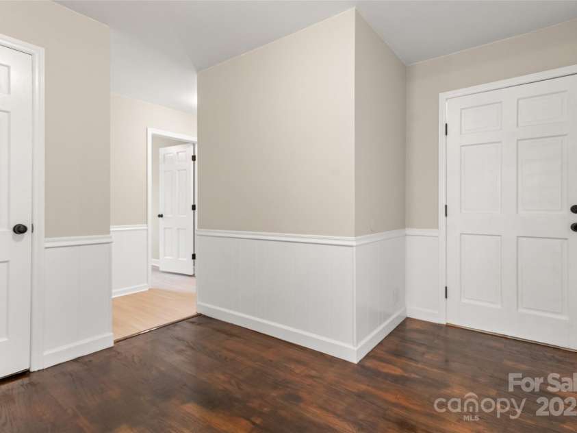 2178 Eastview Road, Rock Hill, SC 29732.  MLS# CAR4180538, YatesRealty ID 10065. Entrance hall
