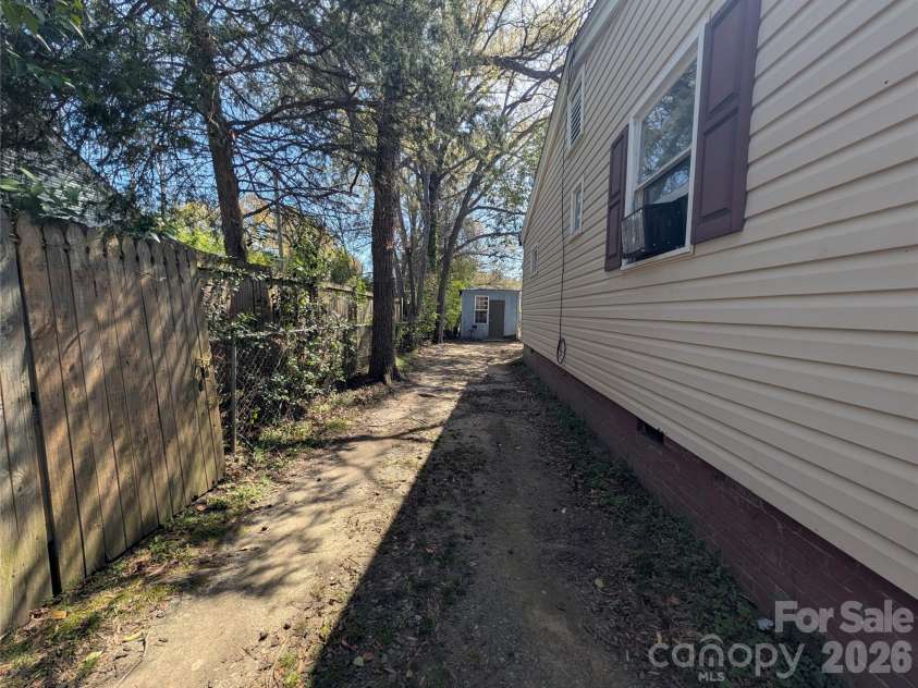 731 Finley Road, Rock Hill, SC 29730.  MLS# CAR4365126, YatesRealty ID 10065. 
