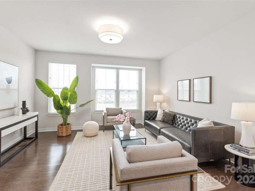 232 Parkwood Avenue, Charlotte, NC 28206.  MLS# CAR4220044, YatesRealty ID 10066. 