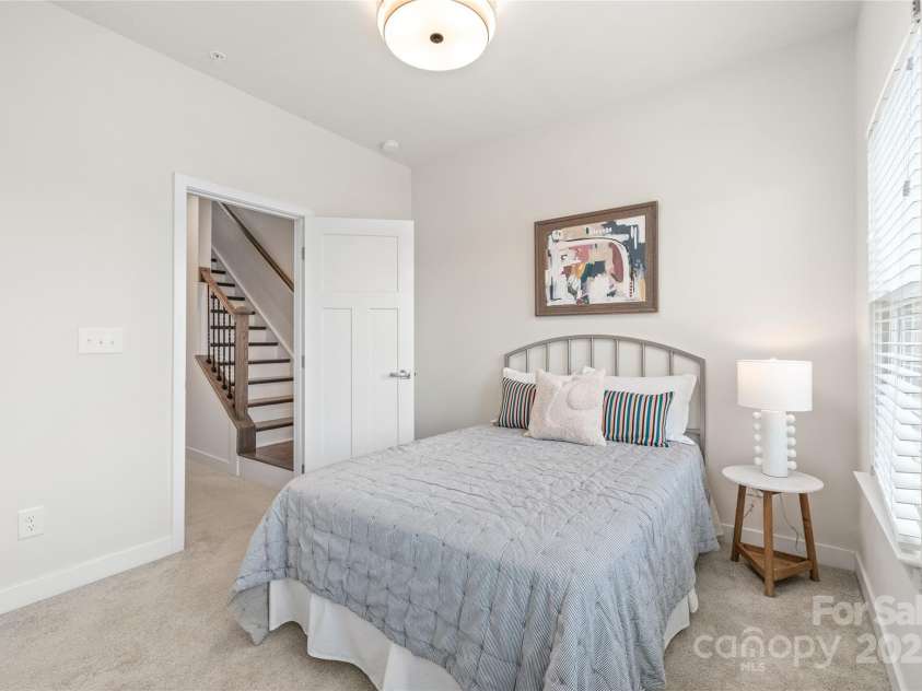 232 Parkwood Avenue, Charlotte, NC 28206.  MLS# CAR4220044, YatesRealty ID 10066. 