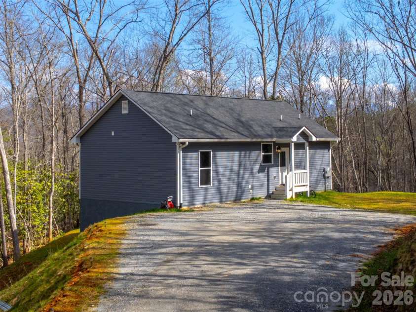 254 Ivory Lane, Sylva, NC 28779.  MLS# CAR4411936, YatesRealty ID 10066. 