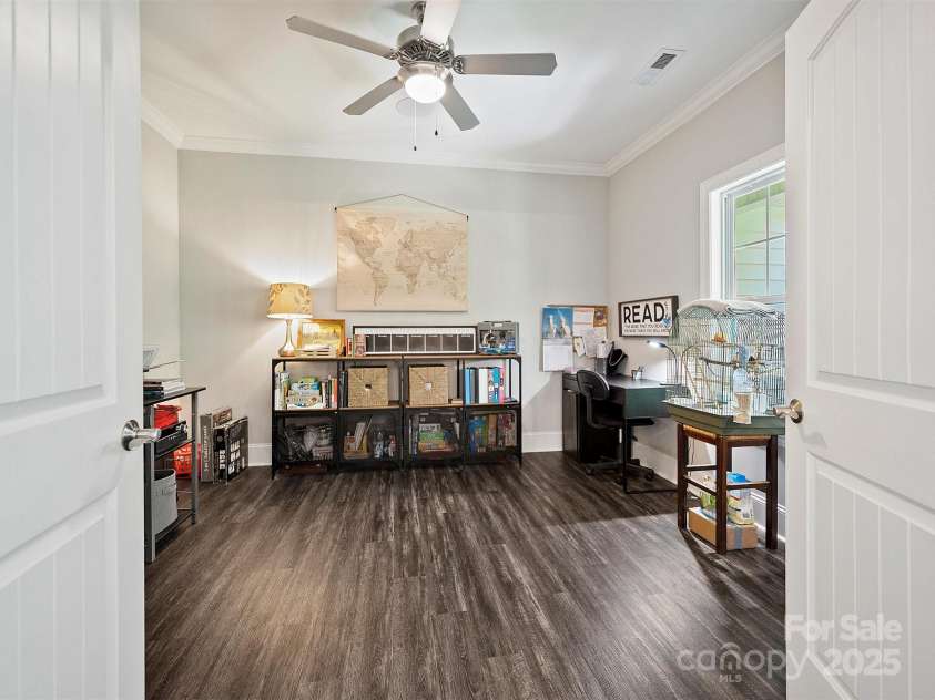 7927 Fairmont Drive, Waxhaw, NC 28173.  MLS# CAR4248978, YatesRealty ID 10067. 